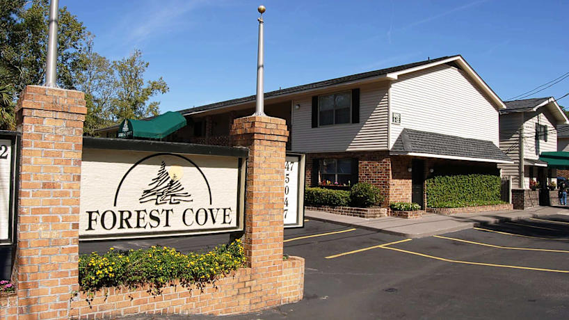 Forest Cove 1092 Berkeley Street Hanahan Sc