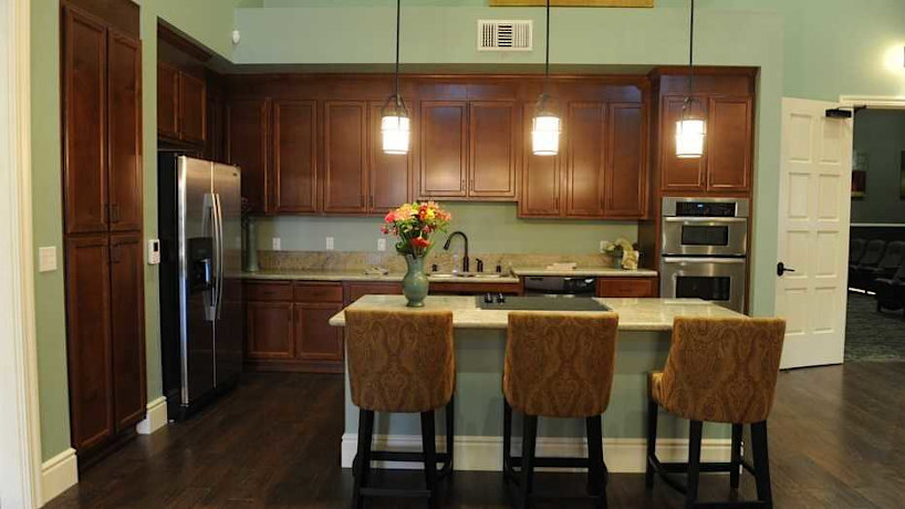 Cresta Bella 11035 Via Livorno San Diego Ca Apartments For Rent Rent Com