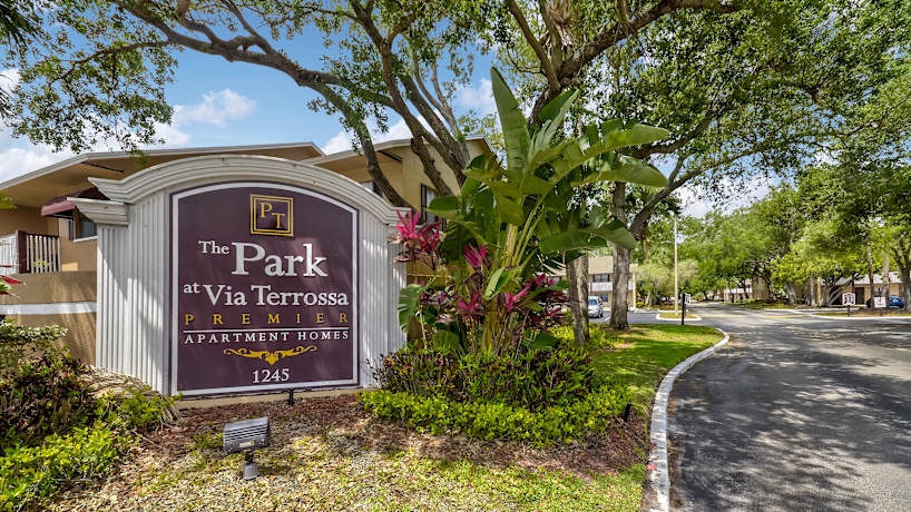 The Park At Via Terrossa 1245 Palm Bay Rd Ne Palm Bay Fl Apartments For Rent Rent Com