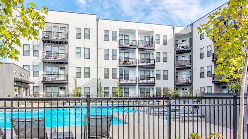 The Ave 3688 Brinell St West Columbus Oh Apartments For Rent Rent Com