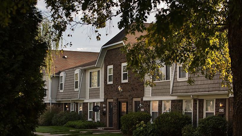 The Eclipse Apartments 8444 Rothbury Dr Indianapolis In Apartments For Rent Rent Com