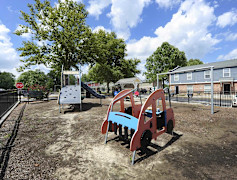 Lincoln Mews 4101 North Avenue 2 Richmond Va Apartments For Rent Rent Com