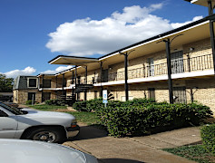 La Hacienda Apartments 4761 East Lancater Avenue Fort Worth Tx Apartments For Rent Rent Com