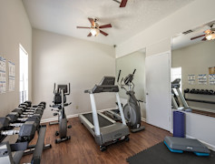 Oakleigh Apartments 11580 Perkins Rd Baton Rouge La Apartments For Rent Rent Com