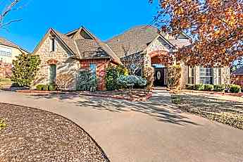 Oak Tree Houses for Rent | Edmond, OK | Rent.com®