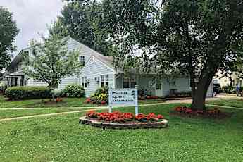 Cheap Apartments In Lindenwood Barraud Park Cottage Heights Norfolk Va Rent Com