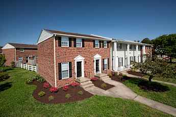rent newport bernard village houses va