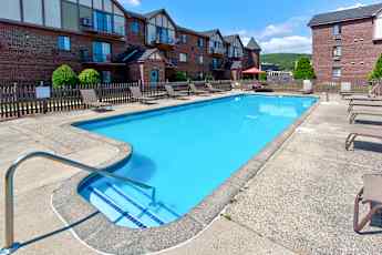 Bristol Ct Furnished Apartments For Rent 9 Apartments Rent Com