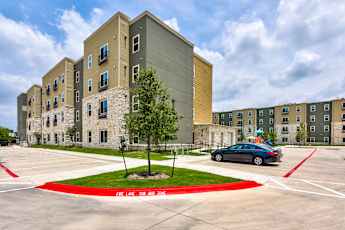 Apartments In Austin Tx Austin Apartments Rent Com