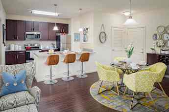 Hidden Lake Apartments For Rent Port Orange Fl Rent Com