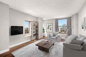 Pet Friendly Apartments In Gold Coast Chicago Il Rent Com