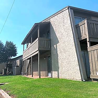 Willow Crest Apartments 2600 Nonesuch Rd Abilene Tx Apartments For Rent Rent Com