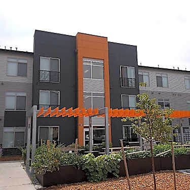 Northfield Stapleton 4900 North Trenton Street Denver Co Apartments For Rent Rent Com