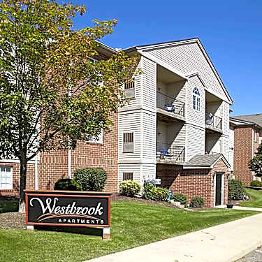 Westbrook Apartments 700 Westbrook Whitmore Lake Mi Apartments For Rent Rent Com