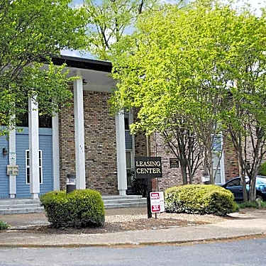 High Point Apartments 491 N Highland Street Suite 101
