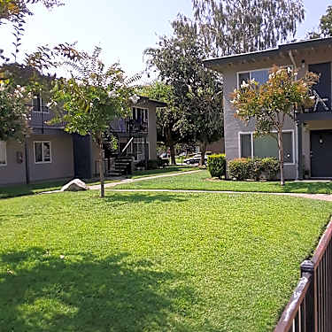 East Yolo Manor 500 6th St West Sacramento Ca Apartments For