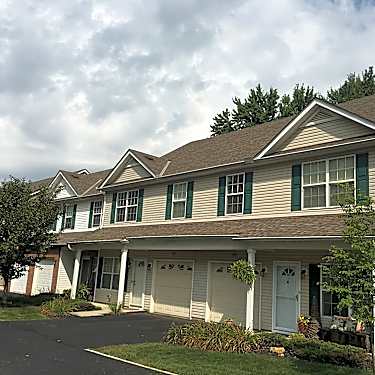Gahanna Grove 661 Grove Cir Gahanna Oh Apartments For Rent Rent Com
