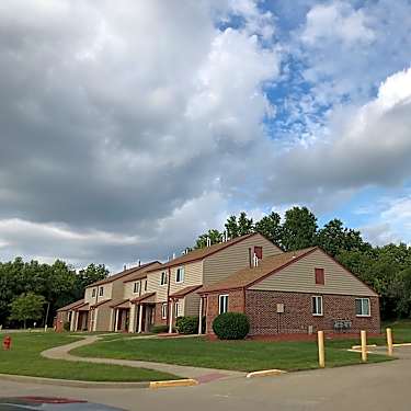 Centennial Towne Homes 7936 Serenity Dr Fort Wayne In Apartments For Rent Rent Com