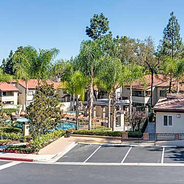 Mission Hills Apartments 264 Rancho Del Oro Drive Oceanside