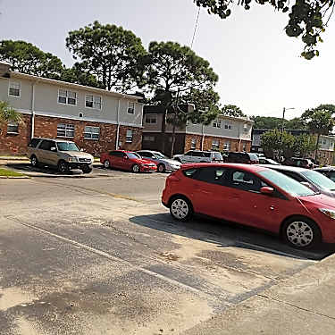 Royal Arms Apartments 1420 Balboa Avenue Panama City Fl