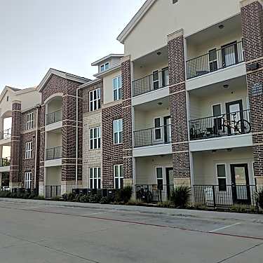 Newsome Homes 1450 Amscott Mckinney Tx Apartments For Rent