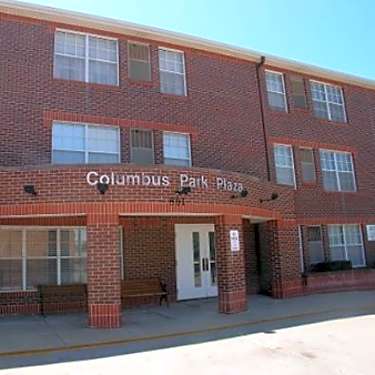 Columbus Park Plaza 801 Pacific Street Kansas City Mo Apartments For Rent Rent Com