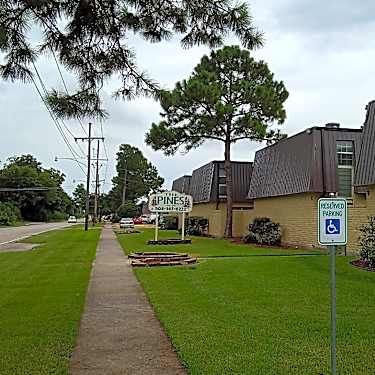 The Pines Apartments 112 Holmes Blvd Terrytown La Apartments