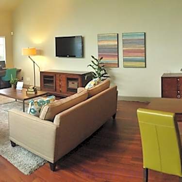 Woodside Court 555 Alaska Avenue Fairfield Ca