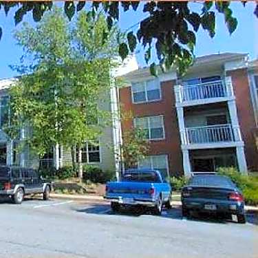 Avery Glen 339 E College Avenue Decatur Ga Apartments For