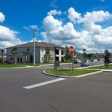 Atwater Apartments 2570 Ann Rou Rd Tavares Fl Apartments For