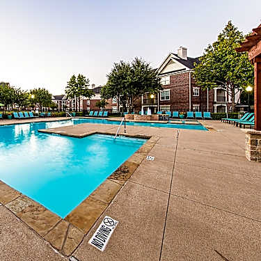 The Marquis At Silver Oaks 3701 N Grapevine Mills Parkway