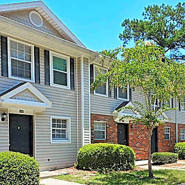 Live Oak Lp 8505 Waters Avenue Savannah Ga Apartments For Rent Rent Com