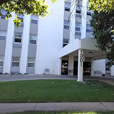 Willow Creek Manor Apartments 1301 S Bleckley Dr Wichita Ks