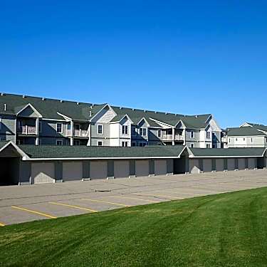 Kensington Preserve Apartments O 13545 Kenowa Avenue Grand Rapids Mi Apartments For Rent Rent Com