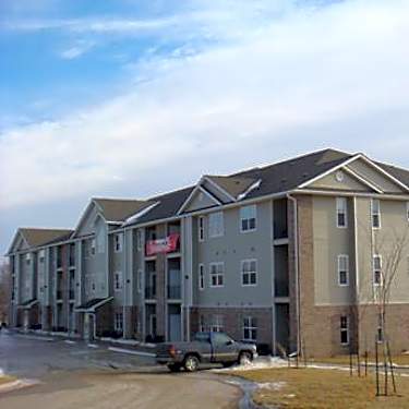 Tradition Apartments 905 Sw 28th Street Ankeny Ia Apartments