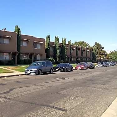 Crestwood Townhomes 16091 Lorene Dr Victorville Ca Apartments