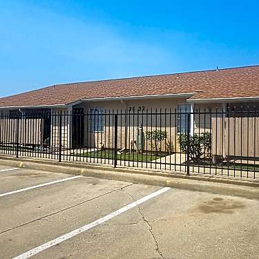 Brookridge The Parks Villas 3638 Waverly Dr Arlington Tx