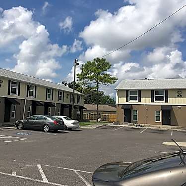 Jackson Heights Apartments 3700 Lowry Ct Tampa Fl Apartments