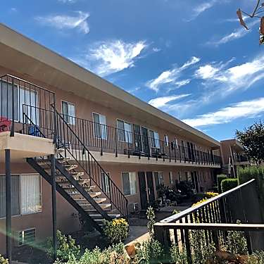 Ashwood Apartments 12605 Mapleview St Lakeside Ca Apartments