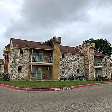 Bear Springs 11803 Marbach Rd San Antonio Tx Apartments For Rent Rent Com