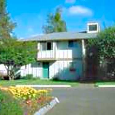 Oak Tree 7317 Ne Hazel Dell Ave Vancouver Wa Apartments For Rent Rent Com