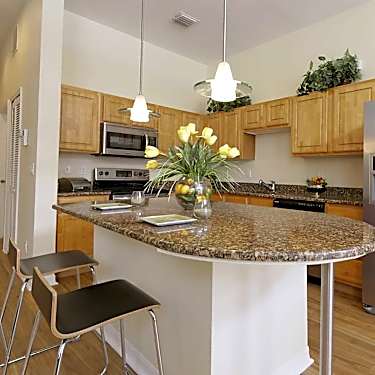 Majestic Of Downtown Baldwin Park 4840 New Broad Street
