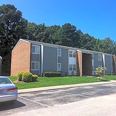 Rolling Meadows Apartments 1960 Boone St Rocky Mount Nc