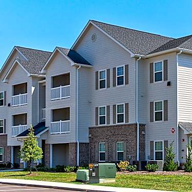 White Oak Crossing 290 Quaker Way Knoxville Tn Apartments For Rent Rent Com