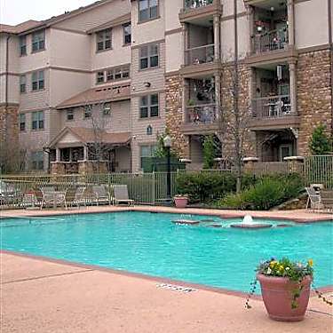 Primrose Of Shadow Creek 1026 Clayton Ave Austin Tx Apartments For Rent Rent Com