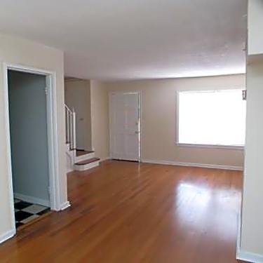 Homewood Townhomes 29 Thornhill Rd Mountain Brook Al Duplex For Rent Rent Com