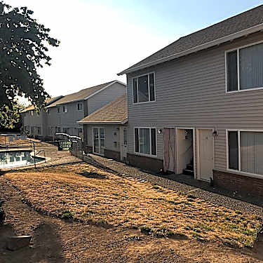 Cypress Gardens 19605 Sw Boones Ferry Rd Tualatin Or Apartments For Rent Rent Com
