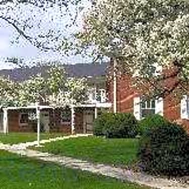 Colonial Gardens Apartments 5504 South Madison Street Hinsdale