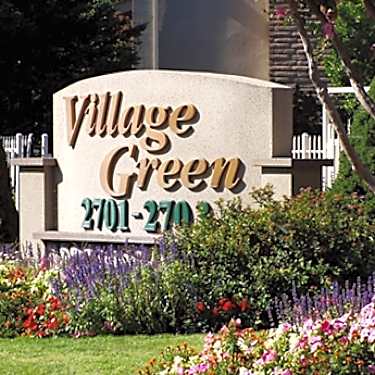 Village Green 2701 Corabel Lane Sacramento Ca Apartments For