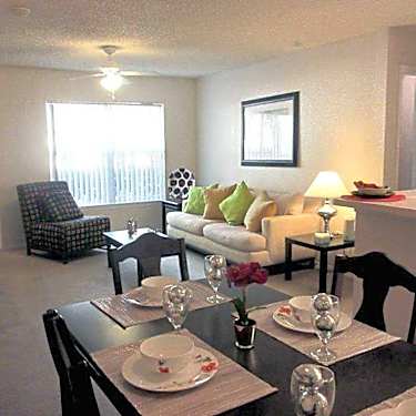 Seminole Ridge 2750 Renegade Drive Orlando Fl Apartments For Rent Rent Com